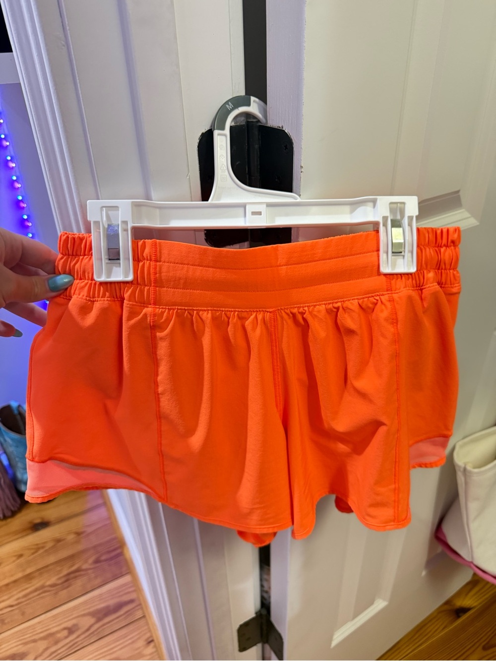 orange lululemon hotty hot shorts